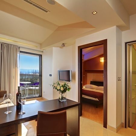 Hotel Diadem Омиш Номер фото