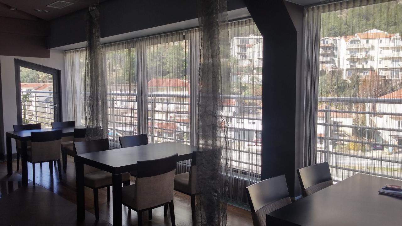 Hotel Diadem Омиш Экстерьер фото